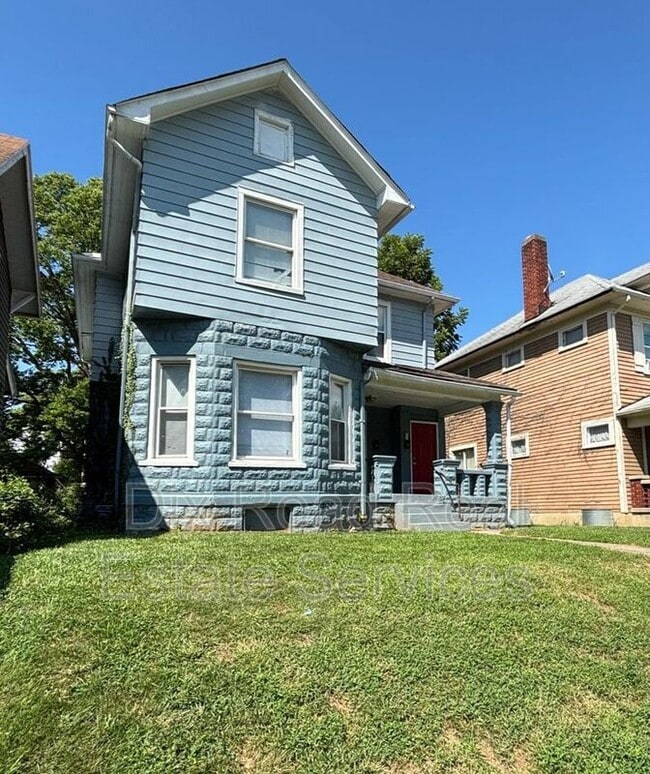 67-69 W Hudson Ave in Dayton, OH - Building Photo - Building Photo