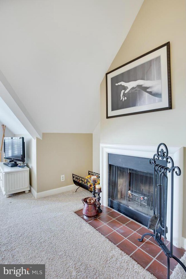 115 N Lee St-Unit -BH502 in Alexandria, VA - Building Photo - Building Photo