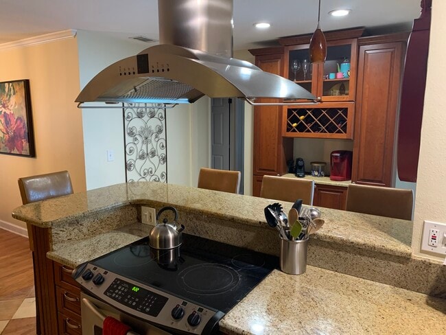 property at 16204 Parkside Dr