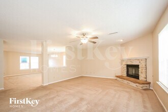 8827 Browns Valley Ct in Indianapolis, IN - Building Photo - Building Photo