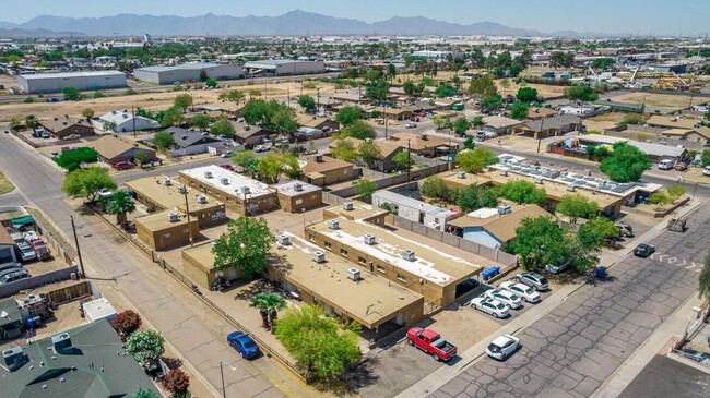 3224 W Madison St in Phoenix, AZ - Foto de edificio - Primary Photo