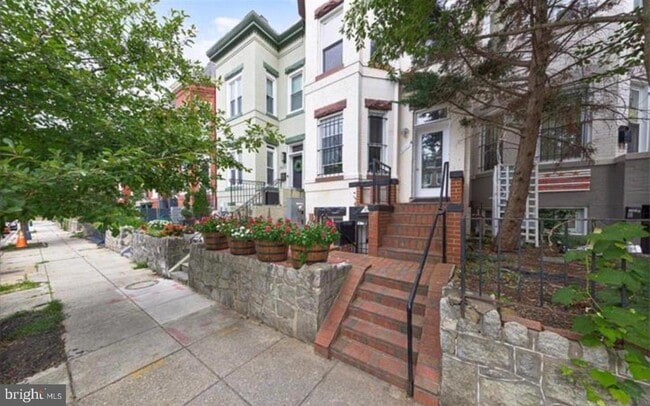 3633 11th St NW in Washington, DC - Building Photo - Building Photo
