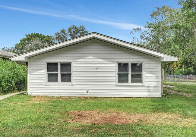 222 B St in Lincoln, NE - Building Photo - Building Photo