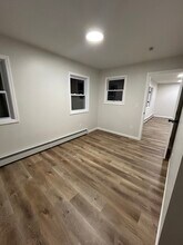 258 Claywood Dr in Brentwood, NY - Building Photo - Building Photo