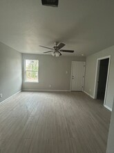 3515 Gaby Path in San Antonio, TX - Building Photo - Building Photo