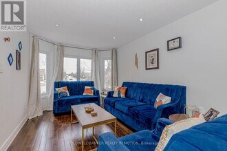 42 River Glen Blvd in Oakville, ON - Building Photo - Building Photo