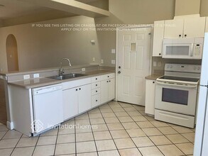 5022 25th St E in Bradenton, FL - Building Photo - Building Photo