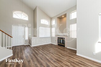 5300 White Coyote Pl in Las Vegas, NV - Building Photo - Building Photo