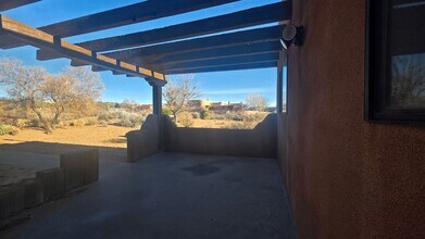 99 Cielo Azul in Corrales, NM - Building Photo - Building Photo