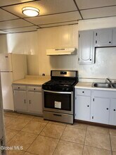 1908 4th Ave in Watervliet, NY - Building Photo - Building Photo