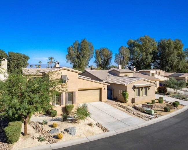 77370 New Mexico Dr in Palm Desert, CA - Building Photo - Building Photo