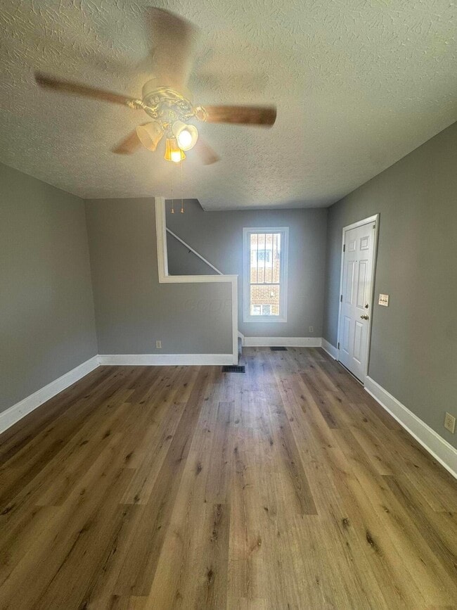 1155 Walters St in Columbus, OH - Building Photo - Building Photo