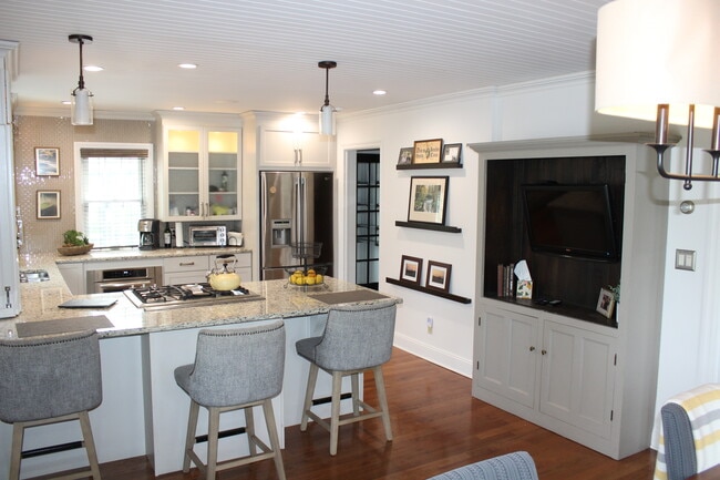 9144 River Rd, Unit 9144Main in Marcy, NY - Building Photo - Building Photo