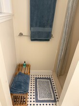 30 Peterborough St, Unit D in Boston, MA - Building Photo - Building Photo