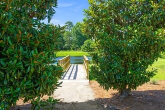 Still Meadow Village in Wilmington, NC - Building Photo - Building Photo