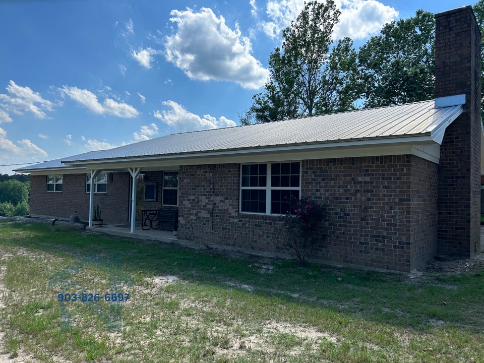 11354 TX-43 in Bivins, TX - Foto de edificio