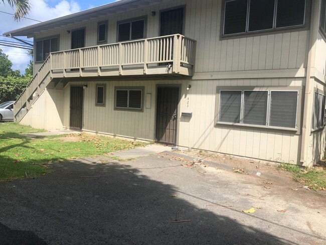 property at 425 Kawailoa Rd
