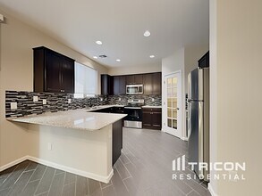 1420 S Ponderosa Dr in Gilbert, AZ - Building Photo - Building Photo