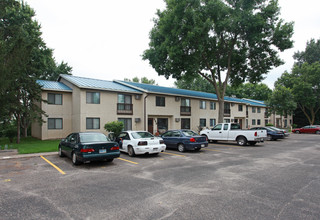 Creekside Apartments in New Richmond, WI - Building Photo - Building Photo