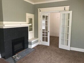 2209 Roosevelt Blvd in Eugene, OR - Building Photo - Building Photo