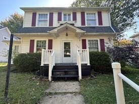 125 Lincoln Ave in Bellefontaine, OH - Building Photo