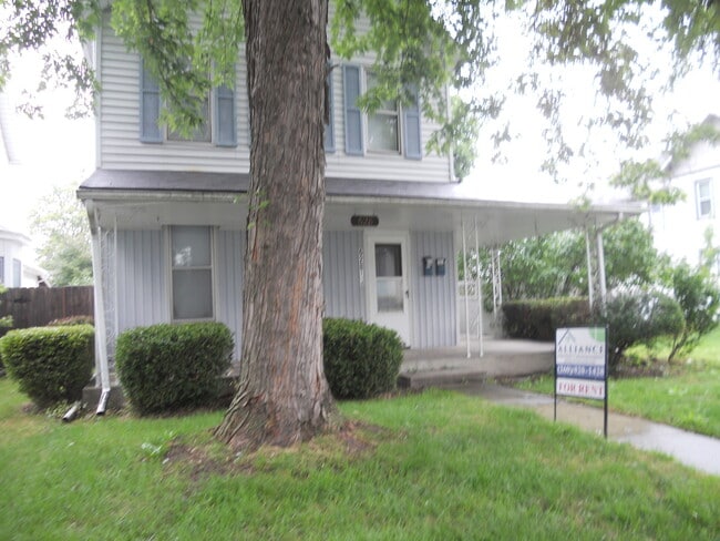 property at 628 1/2 3rd St