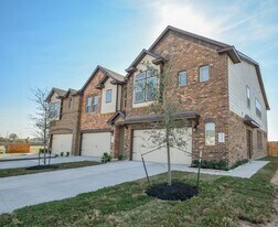 3306 Rainflower Springs Ln in Rosenberg, TX - Building Photo