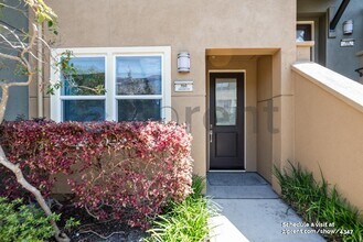 960 Highland Terrace in Sunnyvale, CA - Building Photo - Building Photo