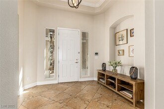 7305 Gentle Valley St in Las Vegas, NV - Building Photo - Building Photo