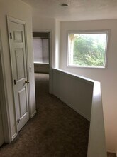 2313-2317 NW Fendle Way in McMinnville, OR - Building Photo - Building Photo