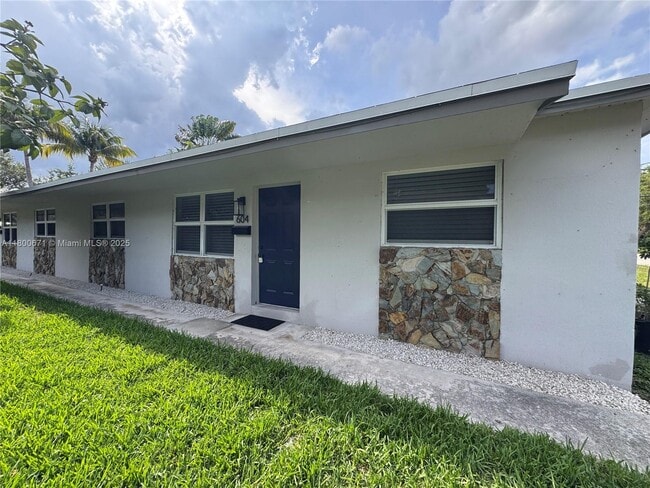 604 SW 5th Ave