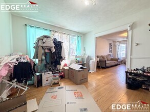 63 Euston Rd, Unit 4 in Boston, MA - Building Photo - Building Photo