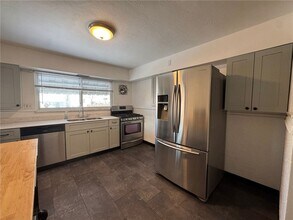 311 Linden Ave, Unit 201 in Pittsburgh, PA - Building Photo - Building Photo