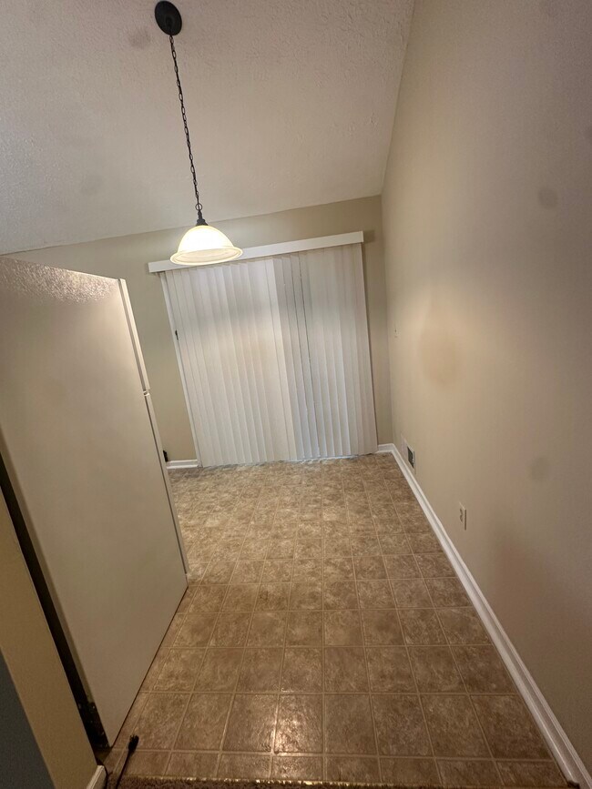 165 Vaughn Rd, Unit 154 in Athens, GA - Building Photo - Building Photo