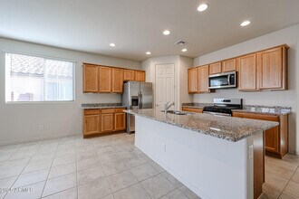 25357 N 172nd Dr in Surprise, AZ - Building Photo - Building Photo