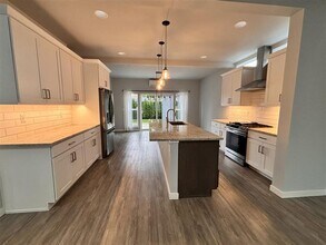 529 Ball St in Sedro Woolley, WA - Building Photo - Building Photo