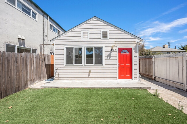 property at 1215 San Pablo Ave