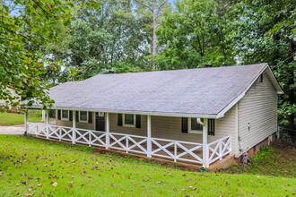 3608 Mansfield Ln in Snellville, GA - Building Photo - Building Photo