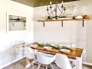 1528 Chimney Peak Dr in Castle Rock, CO - Foto de edificio - Building Photo