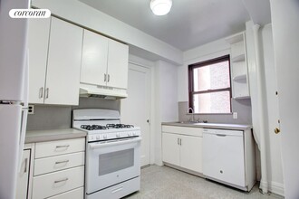 785 W End Ave in New York, NY - Building Photo - Building Photo