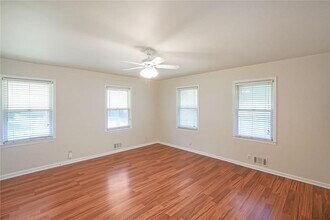 2055 Anderson Dr SE in Smyrna, GA - Building Photo - Building Photo