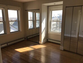 95 Heath St, Unit 1B in Somerville, MA - Building Photo - Building Photo