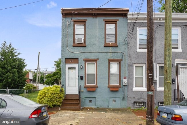 property at 418 Vine St