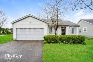 2882 Torrey Pines Dr in Pickerington, OH - Building Photo