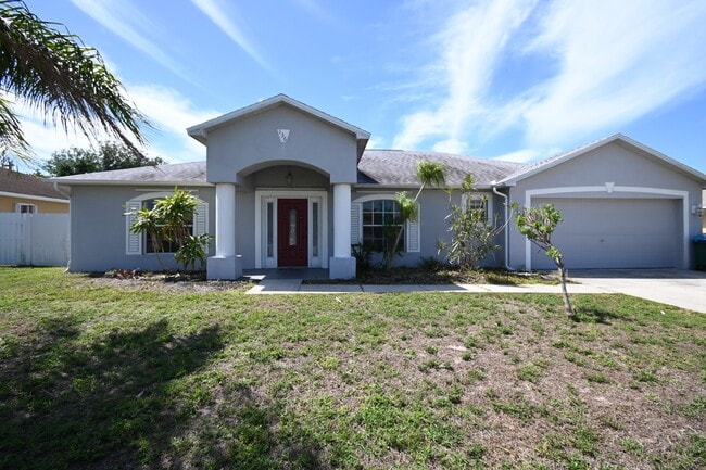 136 SE 19th Ln