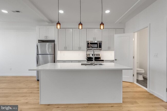 2045 Trenton Ave in Philadelphia, PA - Building Photo - Building Photo