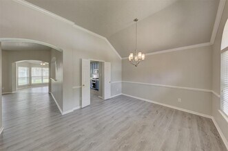 2107 Crossbay Ct in League City, TX - Building Photo - Building Photo