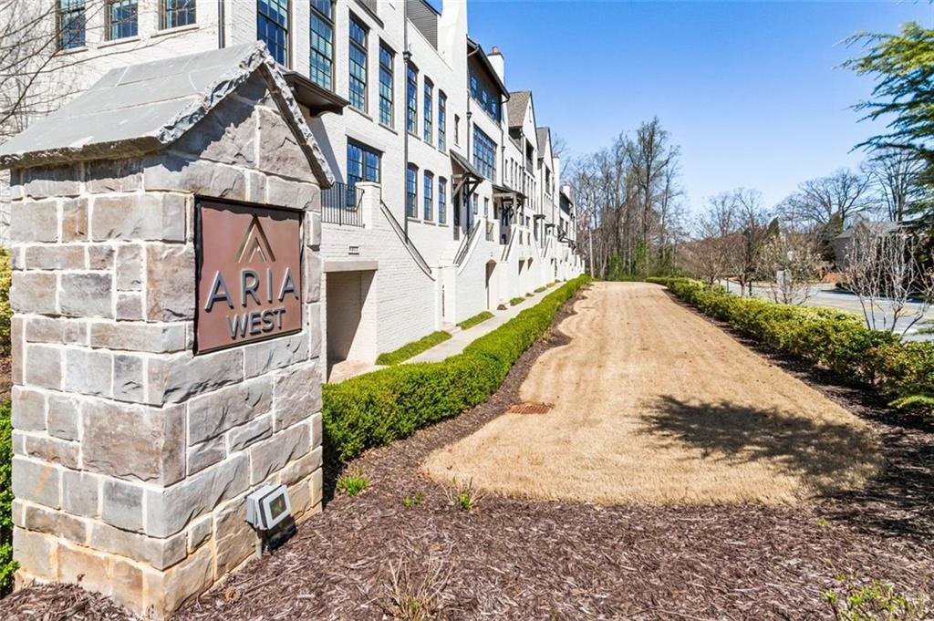 6408 Radiant Trace in Atlanta, GA - Building Photo