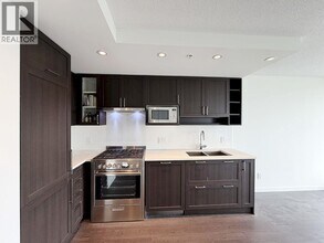 5515 Boundary Rd in Vancouver, BC - Building Photo - Building Photo