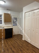 46 Banks Town Rd in Weaverville, NC - Building Photo - Building Photo